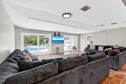 Spacious Family Home Near Siesta Key Beach