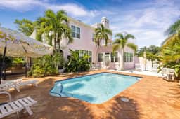 Historic Beasley House with Heated Pool - Image 2