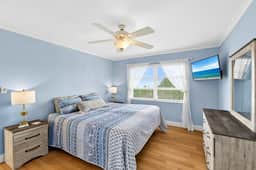 Siesta Key Condo Steps to Crescent Beach - Image 2