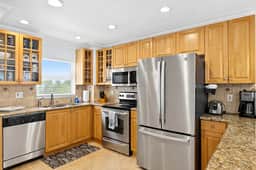 Siesta Key Condo Steps to Crescent Beach - Image 4