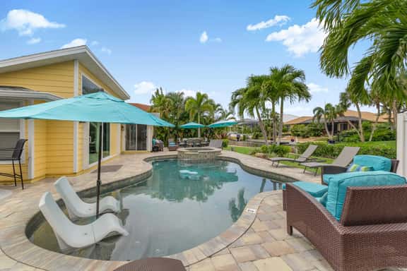 Luxurious Sarasota Home with Pool - Image 1