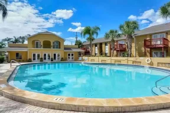 Three Bedroom Condo Near Siesta Key - Image 1