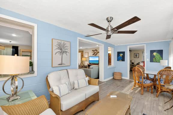 Tranquil Pool Home Near Siesta Key