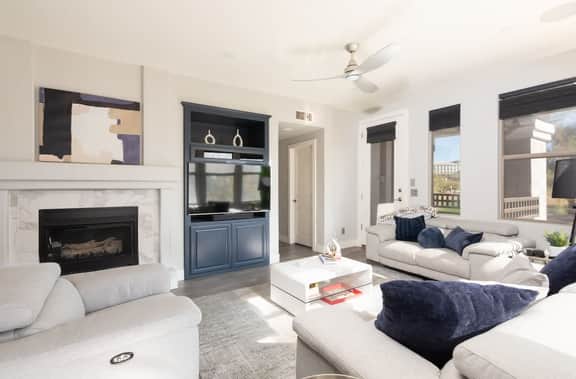 Scottsdale Condo Overlooking Golf Course