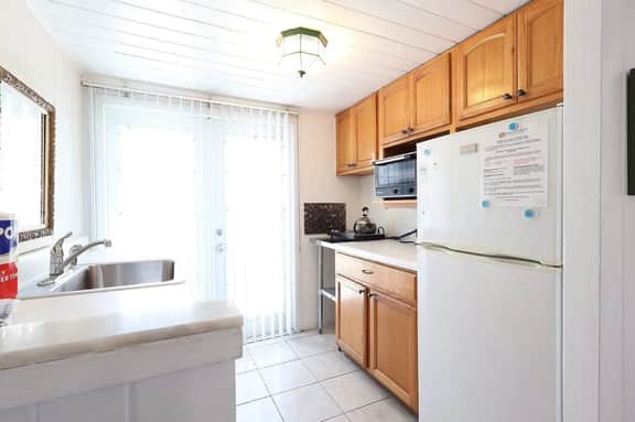 Blue Dolphin Cottage - Siesta Key Retreat - Image 4