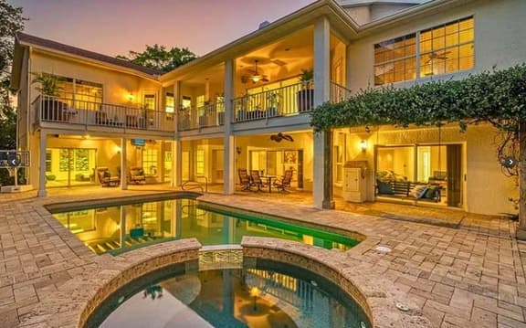 Luxury 6BR Retreat with Beach Access